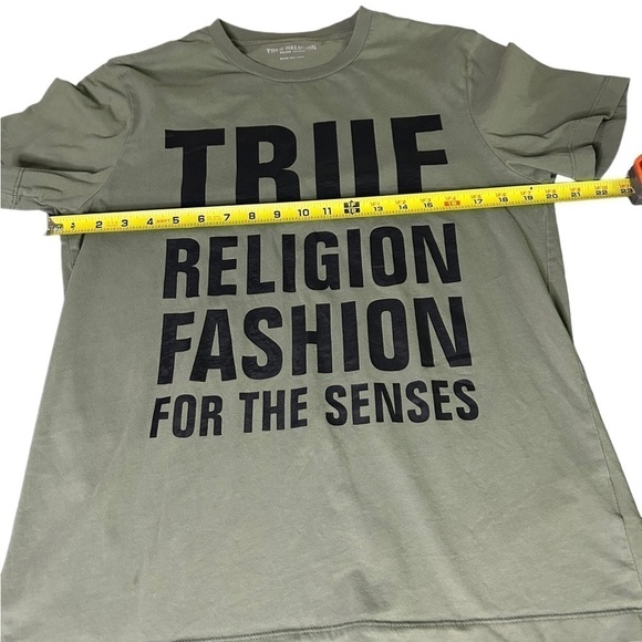 𝅺True Religion Fashion For Senses Tee • Used • Size: Medium​ - Picture 3 of 7